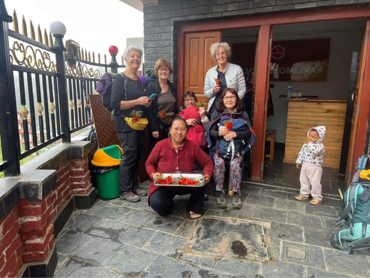 班迪普尔萨米拉住宿加早餐旅馆 外观 照片